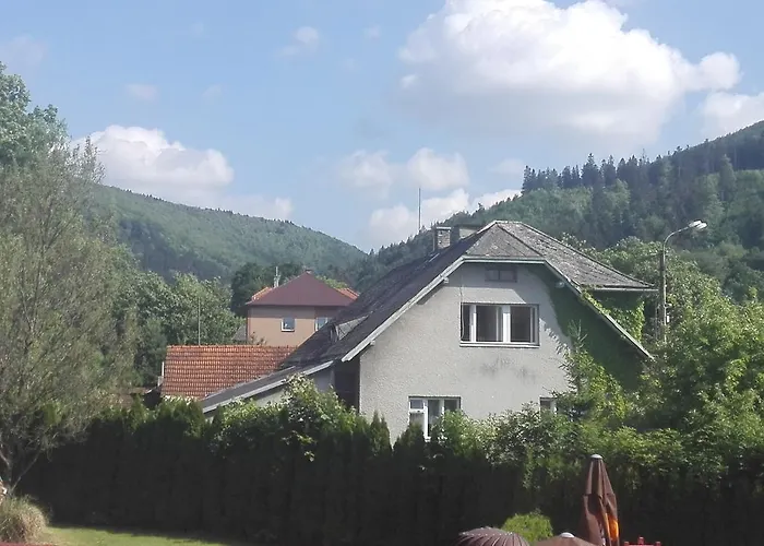 Gasthuis U Hyklu 3*